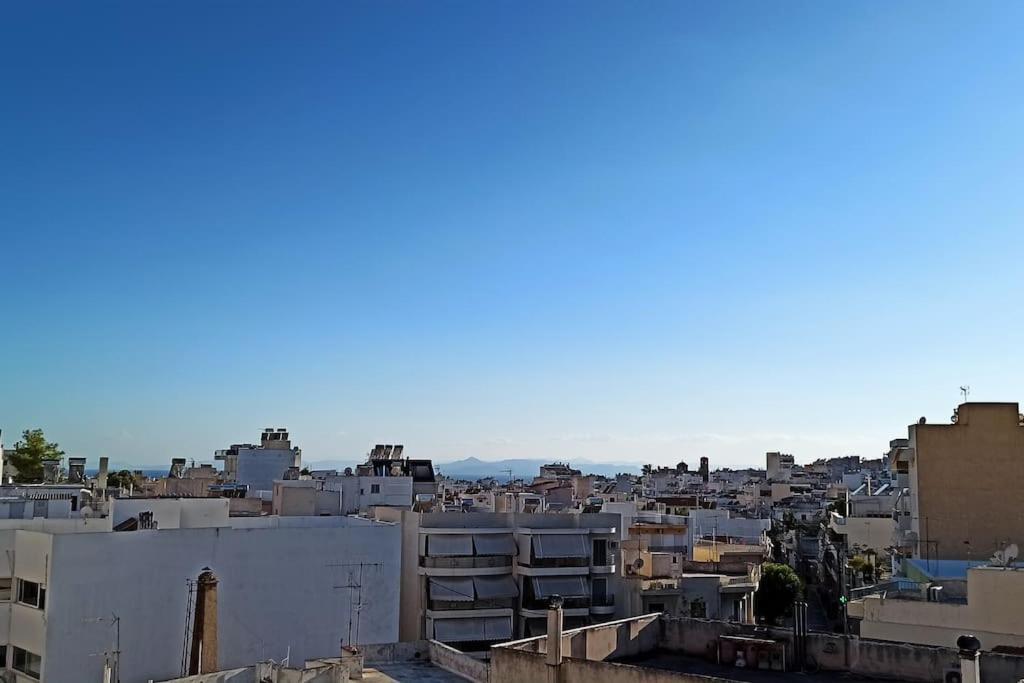 Διαμέρισμα Penthouse With An Incredible View 350m From Metro Station! *