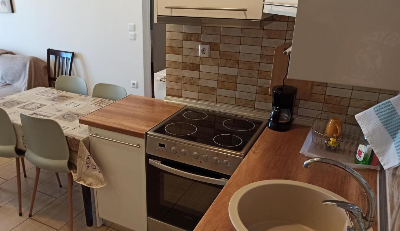 Penthouse With An Incredible View 350m From Metro Station! Apartamento Atenas